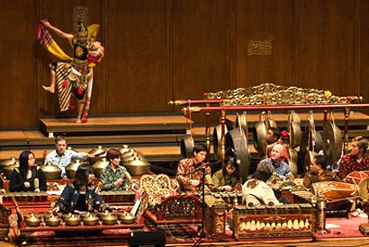 Gamelan instruments