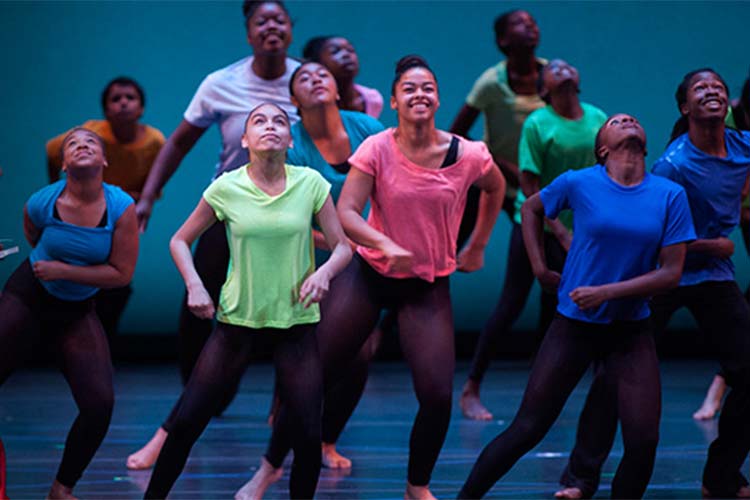 Ailey camp dancers