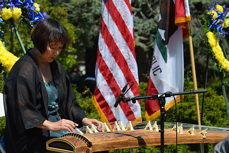 Shirley Muramoto plays koto