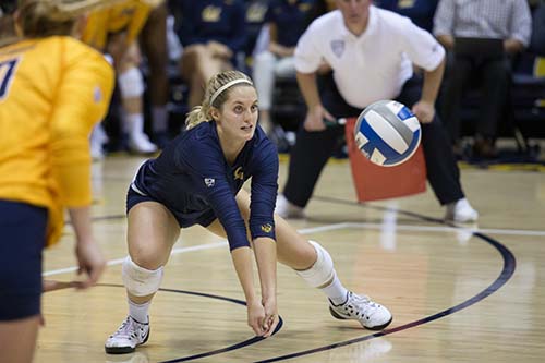 Maddy Kerr in a September 2015 Cal v. Stanford volleyball game. (GoldenBearSports.com photo) 