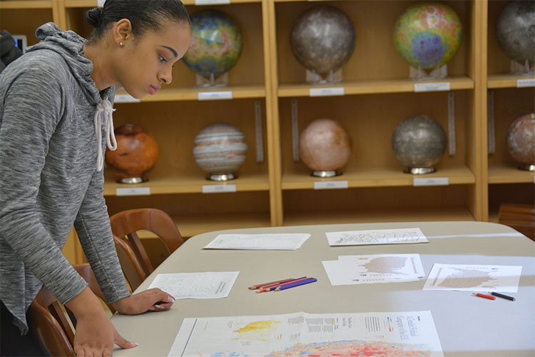 A pop-up exhibit of election-related maps over centuries of United States' history drew a small crowd on Friday. (Photos by Hulda Nelson, UC Berkeley Public Affairs.)