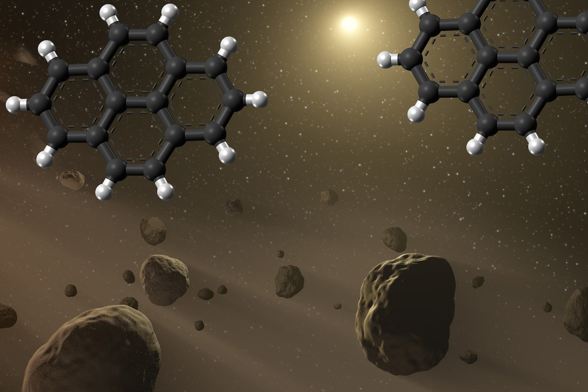 Pyrene molecules in an asteroid belt around a giant star