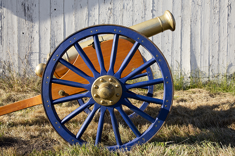 The California Victory Cannon has a gold-painted barrel and blue wheels