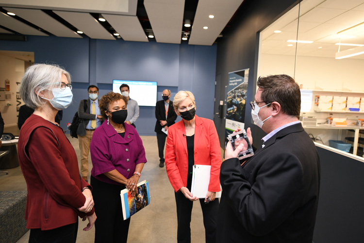 DOE secretary Granholm and Barbara Lee with Jennifer Doudna and Nigel Mouncey at Berkeley Lab's JGI