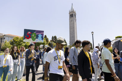 Student at Golden Bear Orientiation 2022 walk near the Campanile.