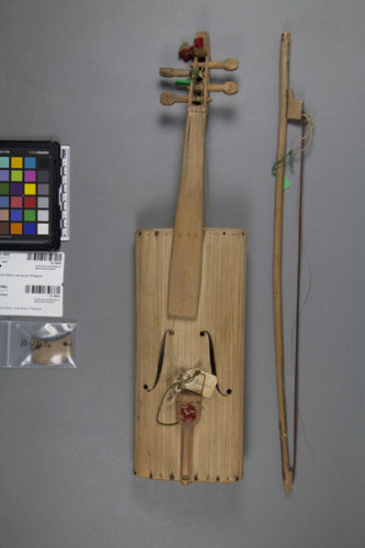 Old fiddle and bow from 1910