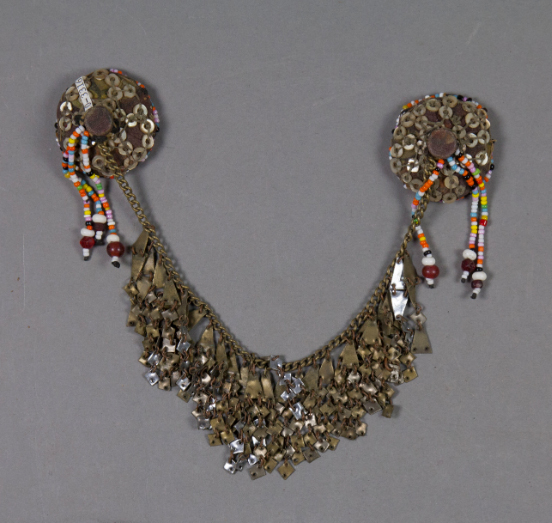 Photo of necklace from Mindinao, Philippines