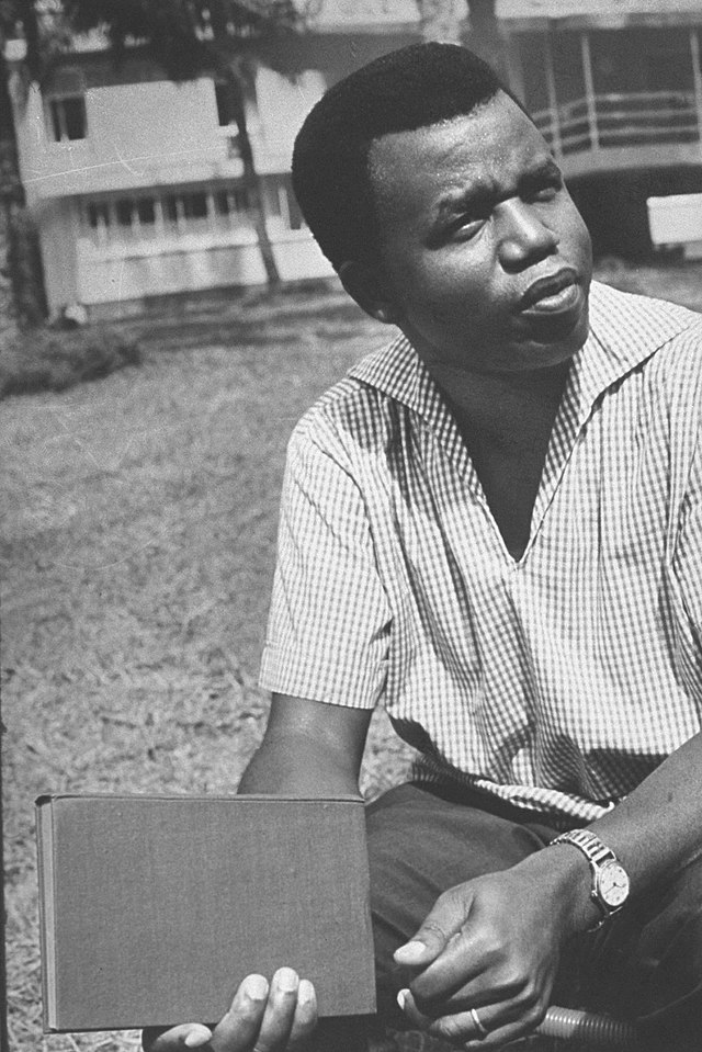 Archive photo of Chenua Achebe in 1966