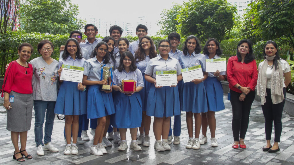 Vihaan poses with his team that created the Qube prototype