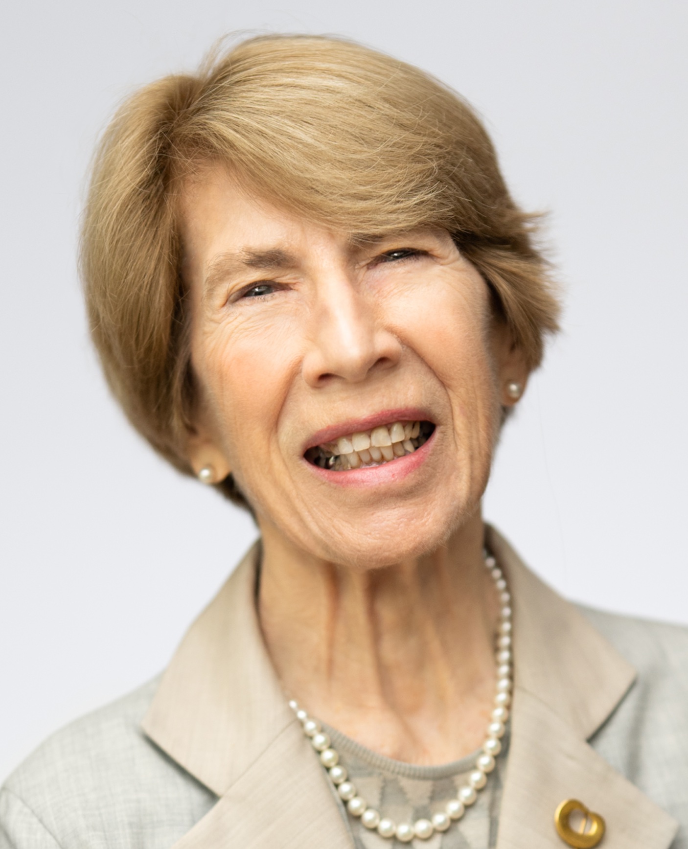 A headshot of Louise Comfort