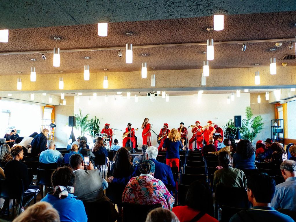 Hundreds attended the exhibition's opening reception, enjoying the sounds of the West Coast Blues Society.