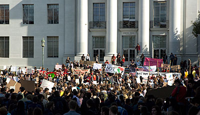 Crowd gathers at Sproul Plaza Nov. 9